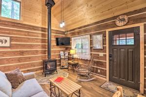 Gallery image of Reconnect with Nature at Timber Creek Cabin! in Columbia Falls