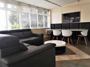 Χώρος καθιστικού στο Bella Vista Hotel & Self Catering Suites