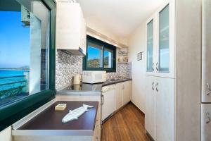 Zdjęcie z galerii obiektu Thini Sea View Apartment w mieście Skala Kallirachis +8 zdjęć