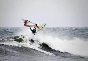 Vindsurfning vid eller i närheten av gästgiveriet