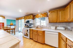 Φωτογραφία από το άλμπουμ του Pine Street Haven σε Edgartown