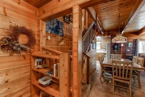 Gallery image of Williams Cabin in Shaver Lake