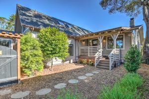 Afbeelding uit fotogalerij van Beautiful Remodeled Home 30 night min in Carmel