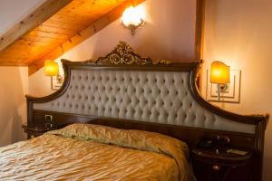 Postel nebo postele na pokoji v ubytování Alexios Luxury Hotel