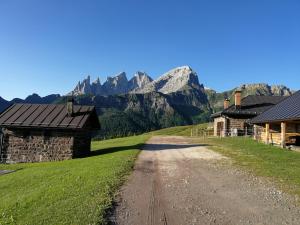 Φωτογραφία από το άλμπουμ του Baita Casera Caviazza σε Falcade