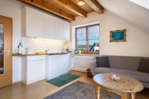 Fotografie z fotogalerie ubytování Ferienwohnung Ursula Hiemer 2 v destinaci Kressbronn am Bodensee + 13 fotografií