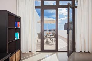 Balkon lub taras w obiekcie Apartment Caleton Blanco, central Puerto del Carmen