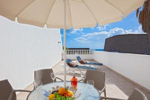 Balkon lub taras w obiekcie Apartment Caleton Blanco, central Puerto del Carmen