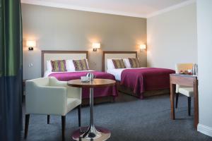 Vuode tai vuoteita majoituspaikassa Rochestown Park Hotel & Leisure Centre