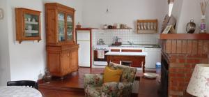 Kuchyňa alebo kuchynka v ubytovaní Casa Bartolacci Charme in Bivigliano (Near Mugello and Florence)