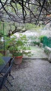 Vonkajšia záhrada v ubytovaní Casa Bartolacci Charme in Bivigliano (Near Mugello and Florence)