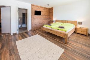Zdjęcie z galerii obiektu Chalet Hirsch für 4 Personen w mieście Wald im Pinzgau
