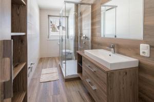 Zdjęcie z galerii obiektu Chalet Hirsch für 4 Personen w mieście Wald im Pinzgau