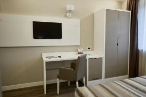 A television and/or entertainment centre at La Perla