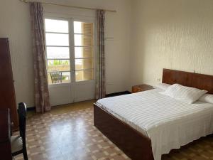 Katil atau katil-katil dalam bilik di Hotel Le Gardenia (ex Lutetia) +37 gambar