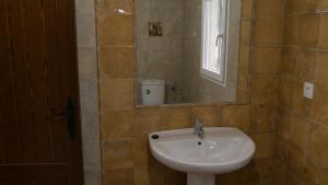 Kúpeľňa v ubytovaní EL ALFOLI. CASA RURAL CERCA DEL MAR