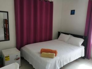 Postel nebo postele na pokoji v ubytování Inn Skyline Hostel