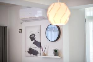 Imagine din galeria proprietății Fineloft Sea View Apartment-Spa n Pools beach resort în Mamaia Nord – Năvodari +46 fotografii