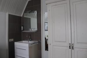 Koupelna v ubytování Het Wapen van Noordwijkerhout