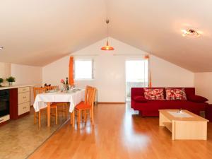 Posedenie v ubytovaní Apartment Marija-3 by Interhome