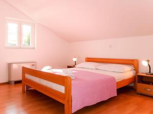 Posteľ alebo postele v izbe v ubytovaní Apartment Marija-3 by Interhome