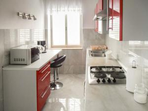 Kuchyňa alebo kuchynka v ubytovaní Holiday Home Bernardi by Interhome + 14 fotografií
