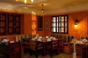 Restaurace v ubytování Regency Tunis Hotel