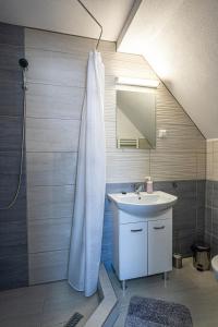 Anna Guesthouse tesisinde bir banyo