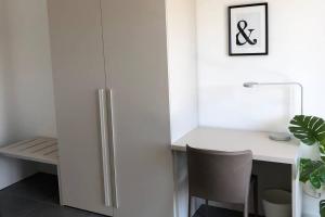 Kép *CENTRAL LAKESIDE APT*Swimming Pool & Free Parking szállásáról Peschiera del Gardában a galériában