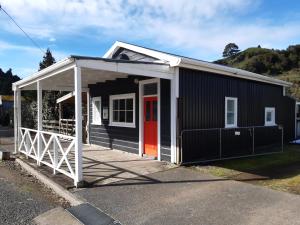 Gallery image of Whanga Butcher Shop in Whangamomona