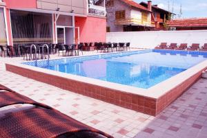 Φωτογραφία από το άλμπουμ του Семеен хотел Виа Лакус σε Sapareva Banya +40 φωτογραφίες