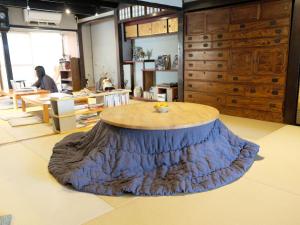 Posezení v ubytování Hostel & Tatami Bar Uchikobare -内子晴れ- + 37 fotografií