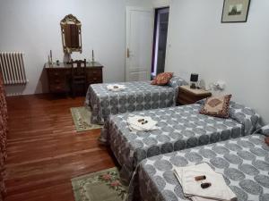 Postel nebo postele na pokoji v ubytování EL BORDON DE LA CASA BATALLON