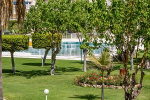 Bazén v ubytovaní Garden & Beach - Torremolinos alebo v jeho blízkosti