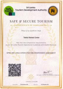 Un falso certificado de competencia en ansiedad y salud escrita en Talalla Retreat, en Talalla South