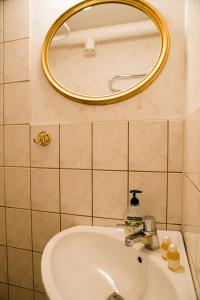 Et badeværelse på Melderstein Herrgård + 36 billeder