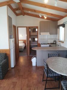 
A kitchen or kitchenette at Ocean Grove Holiday Park
