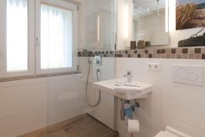 Koupelna v ubytování Berliner Ring 2/1