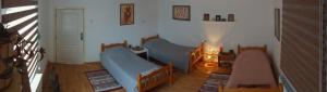 Ένα ή περισσότερα κρεβάτια σε δωμάτιο στο Kizde