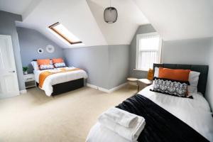 Laurel Ville Leeds