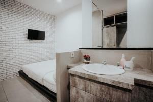 Foto dalla galleria di DPARAGON POGUNG B a Yogyakarta