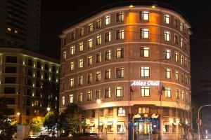 The building in which a szállodákat is located