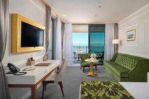 Posezení v ubytování Hotel Villa Harmony