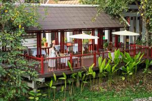 Legendha Sukhothai Hotel外面的花园