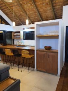 Köök või kööginurk majutusasutuses Moorea Lodge