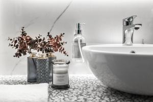 Koupelna v ubytování Romagna Suite Hotel