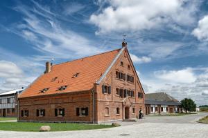 Budynek, w którym mieści się hotel