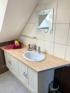 Kylpyhuone majoituspaikassa Le Paraty - Maison indépendante 72 m2