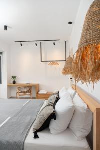 A bed or beds in a room at Villa Calma