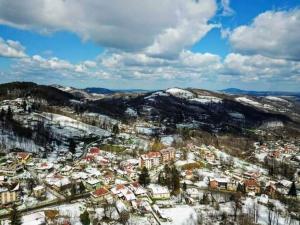 Un paisaje natural cerca de la casa vacacional